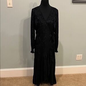 LC Lauren Conrad Elegant Black Long Sleeve Dress